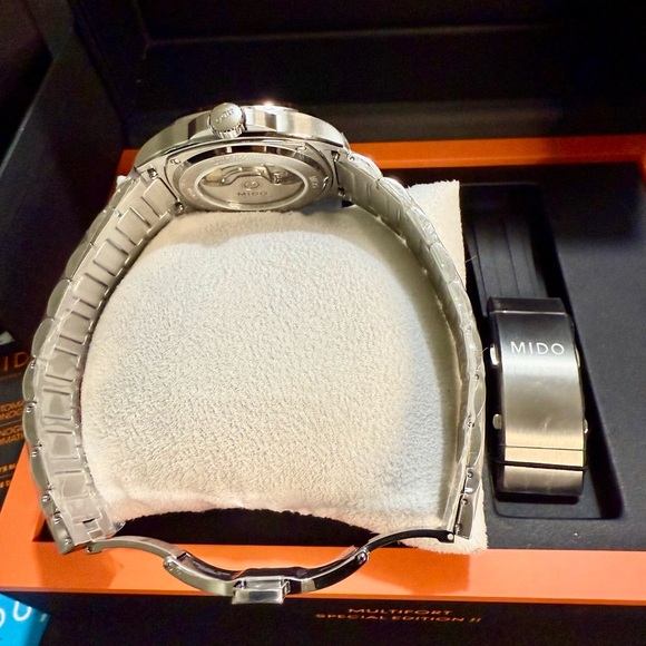 Mido Multifort TV Big Date Designer Classic Mens Watch Set. - Picture 5 of 8